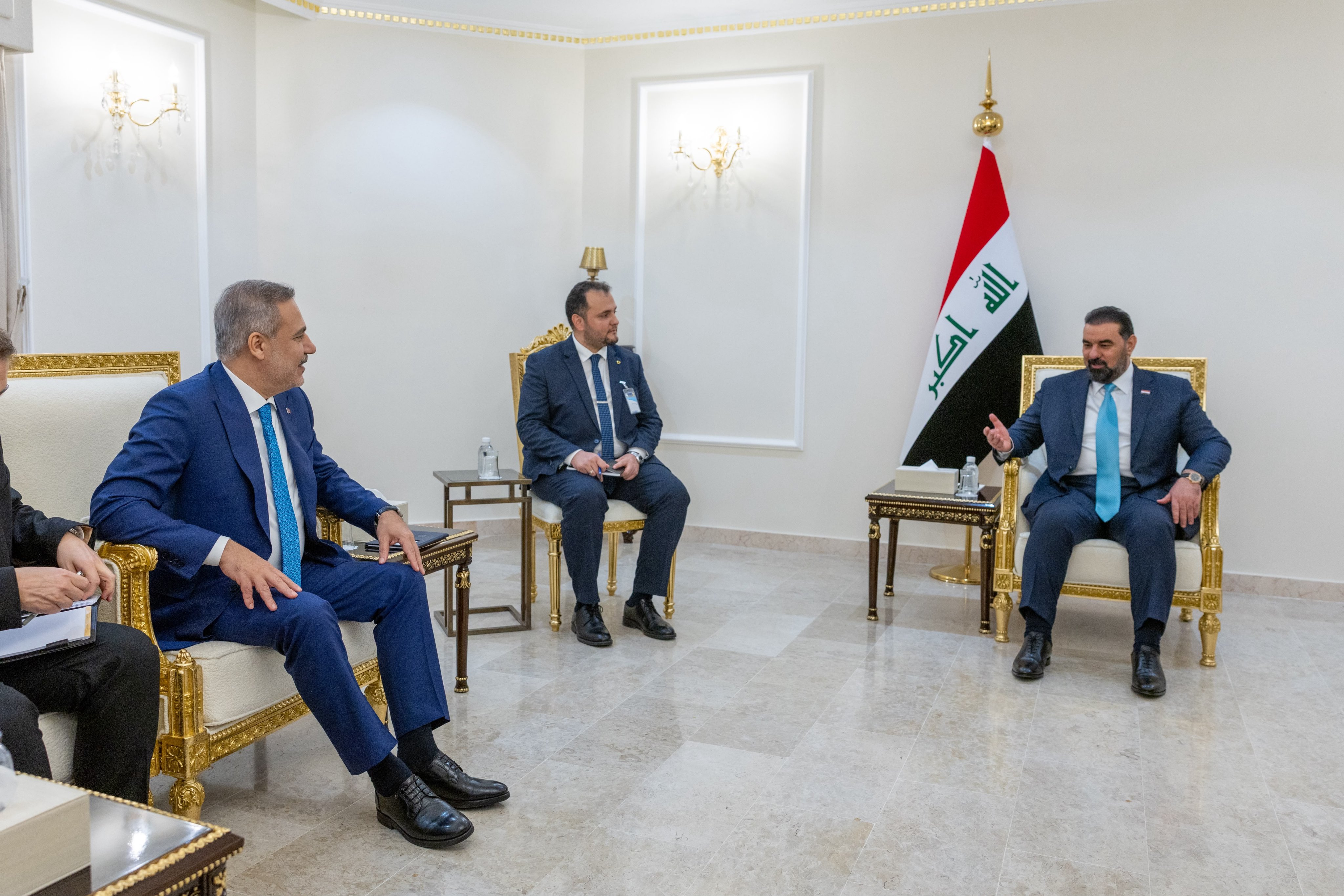 هاكان فيدان ورئيس مجلس النواب العراقي هيبت الحلبوسي