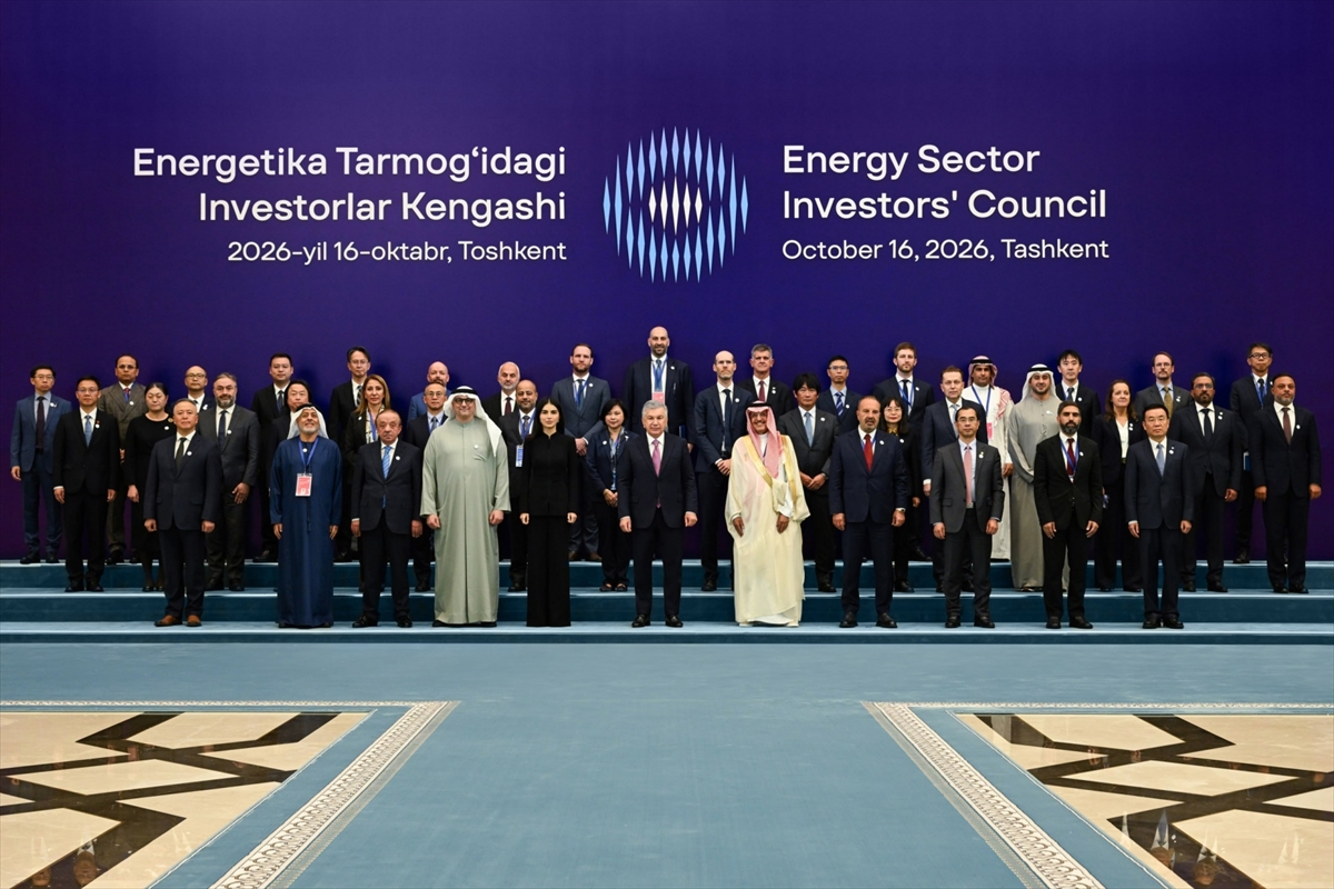 Mirziyoyev’in Türk şirket yöneticileriyle görüşmesinden bir kare
