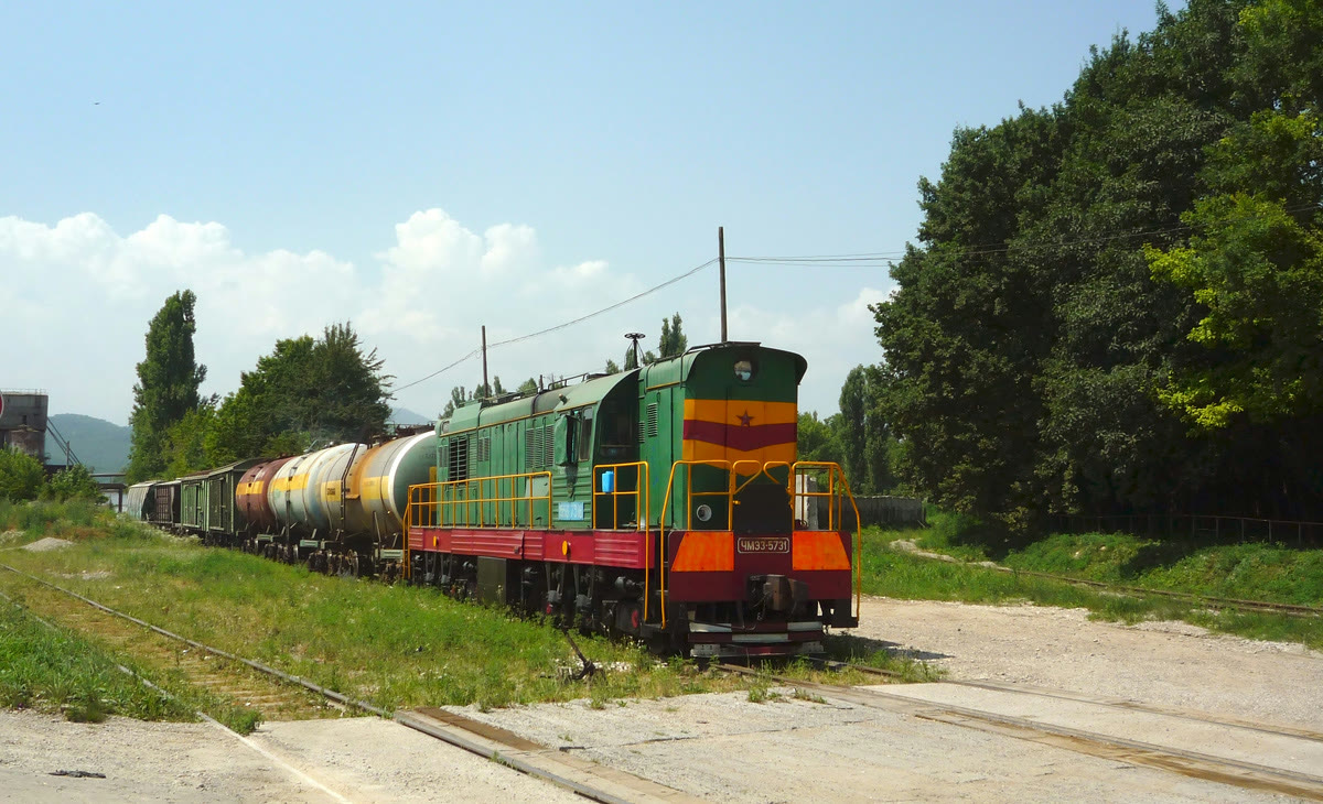 A locomotive at Nalchik railway station (archive)