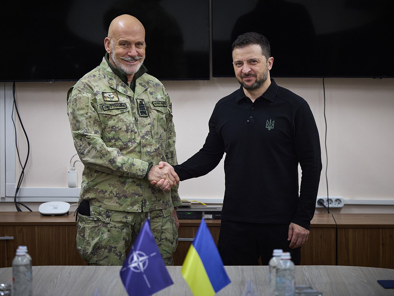 Zelensky at a military meeting (archive)