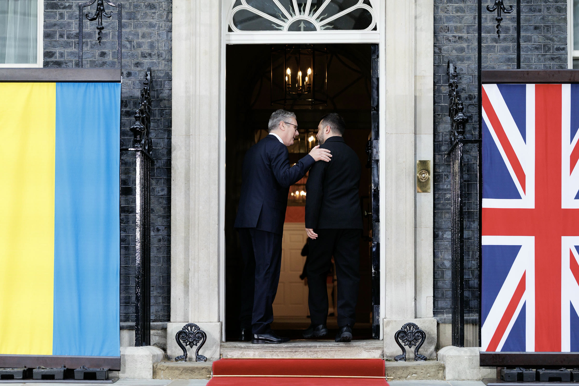 European leaders meet Zelensky in London