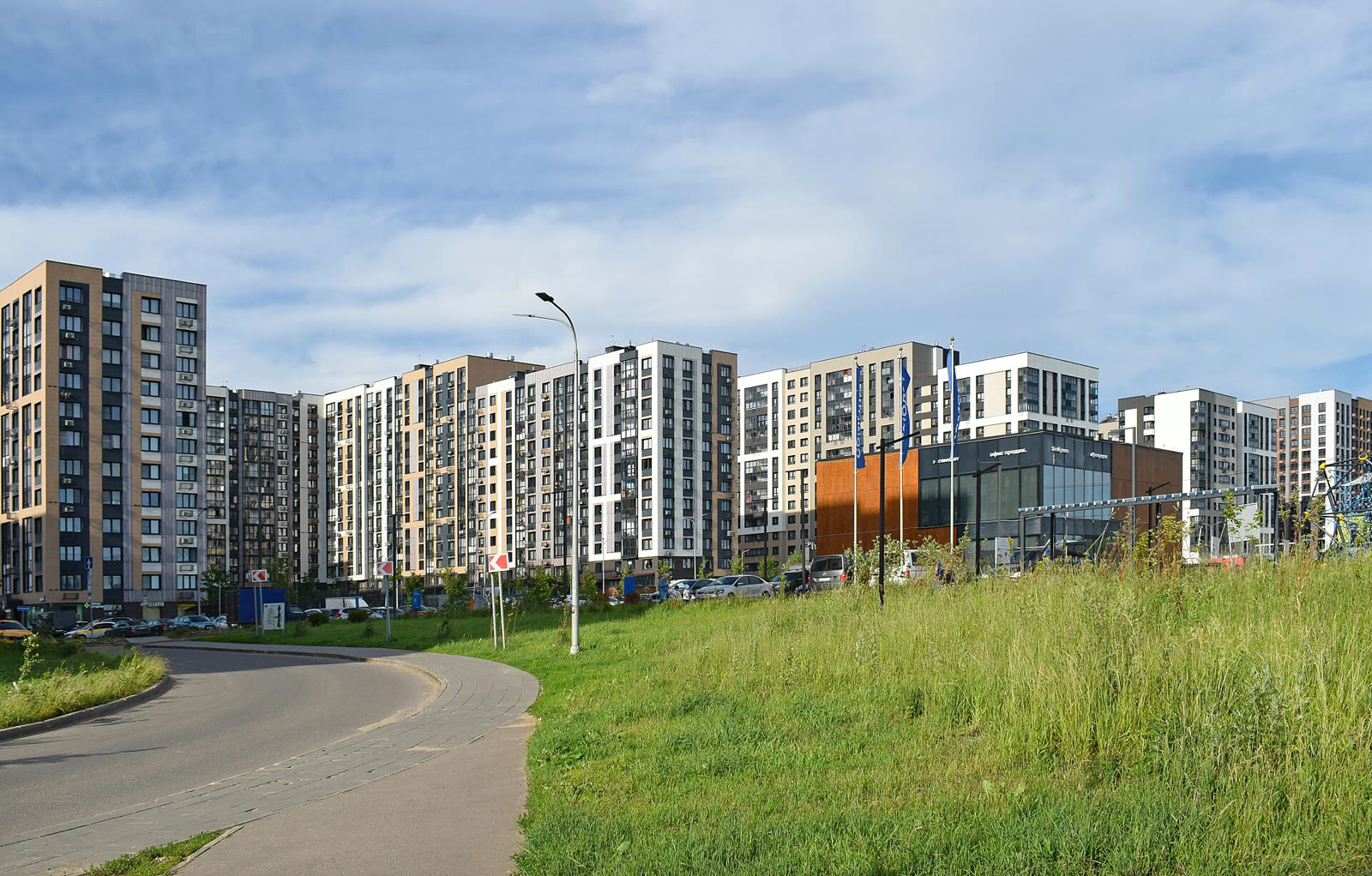 Новый жилой комплекс в Москве (архив)