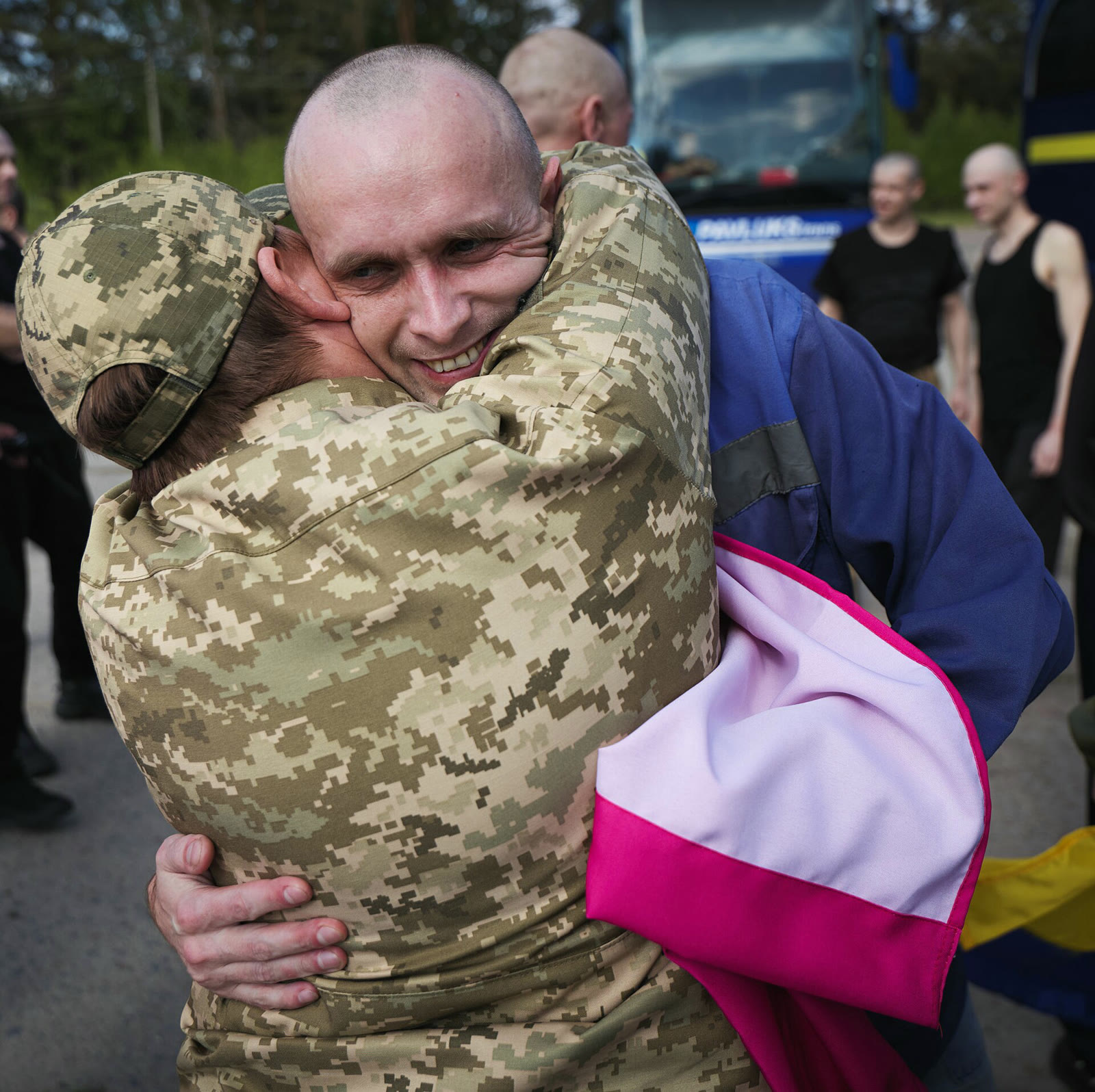 A soldier returning to his country in a Russia-Ukraine prisoner exchange (May 2025)