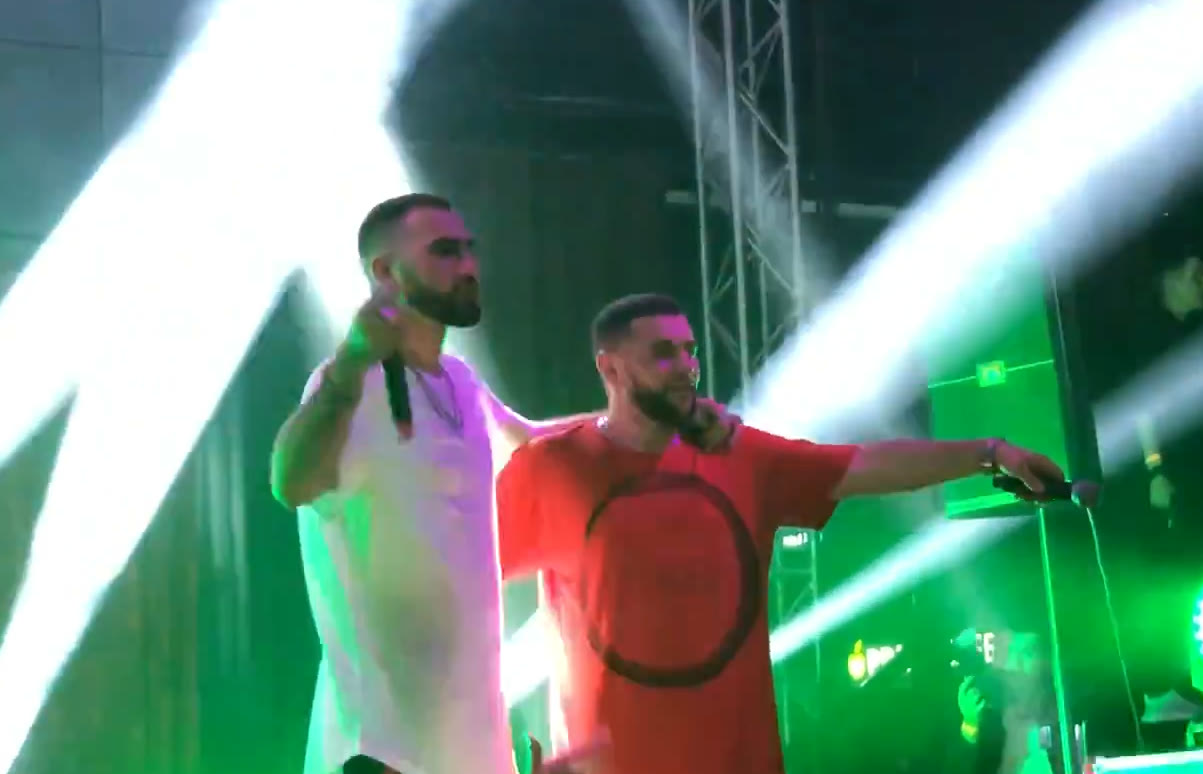 HammAli & Navai ikilisi bir konserde (arşiv)