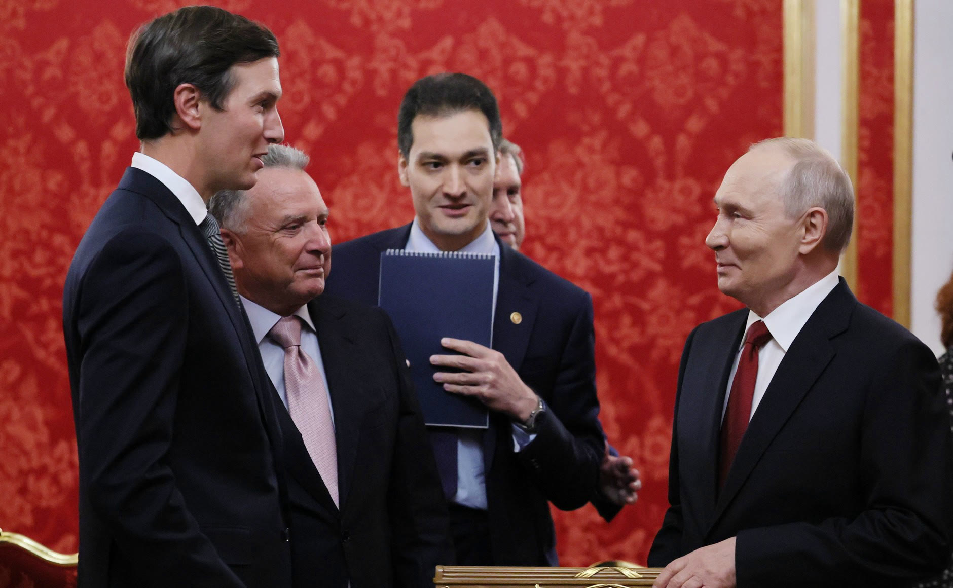 Владимир Путин, Джаред Кушнер и Стив Уиткофф в Кремле (архив, сентябрь 2026)